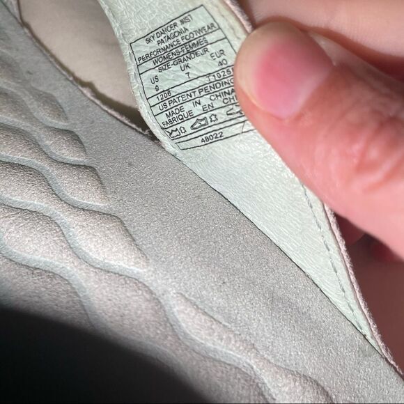 Patagonia Sky Dancer Mist Leather Slip-On Sandals - Picture 9 of 9